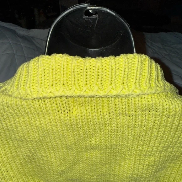 Pure Handknit Button Up Cardigan - Picture 5 of 7